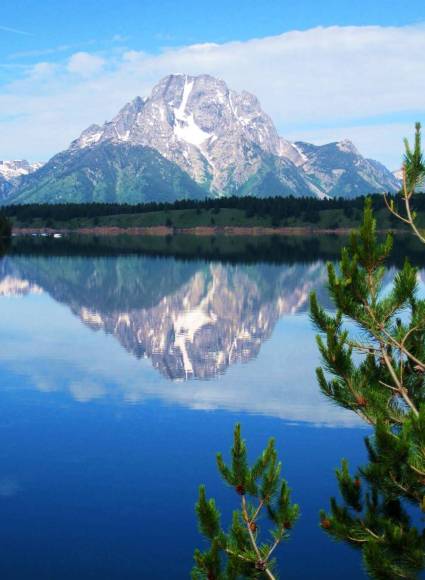 Mt Moran & Jackson Lake